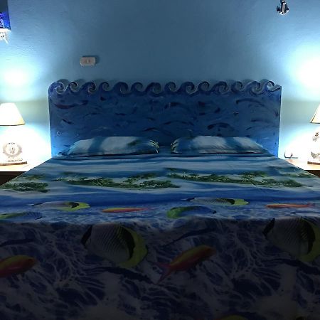 Acquamarina B&B La Maddalena  ภายนอก รูปภาพ