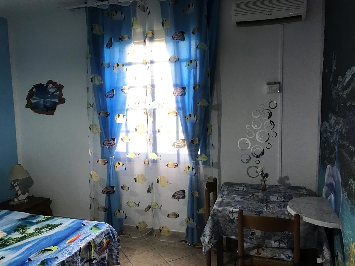 Acquamarina B&B La Maddalena  ภายนอก รูปภาพ