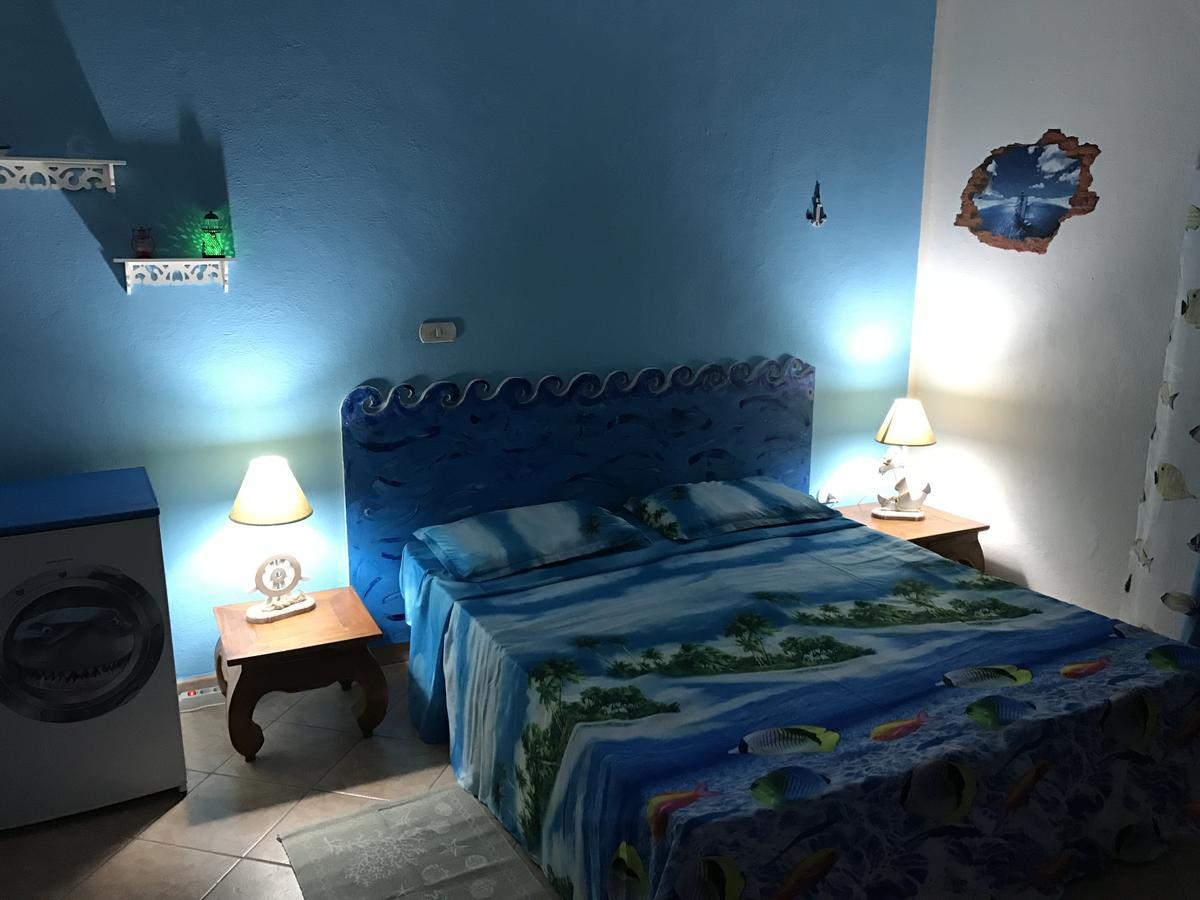 Acquamarina B&B La Maddalena  ภายนอก รูปภาพ