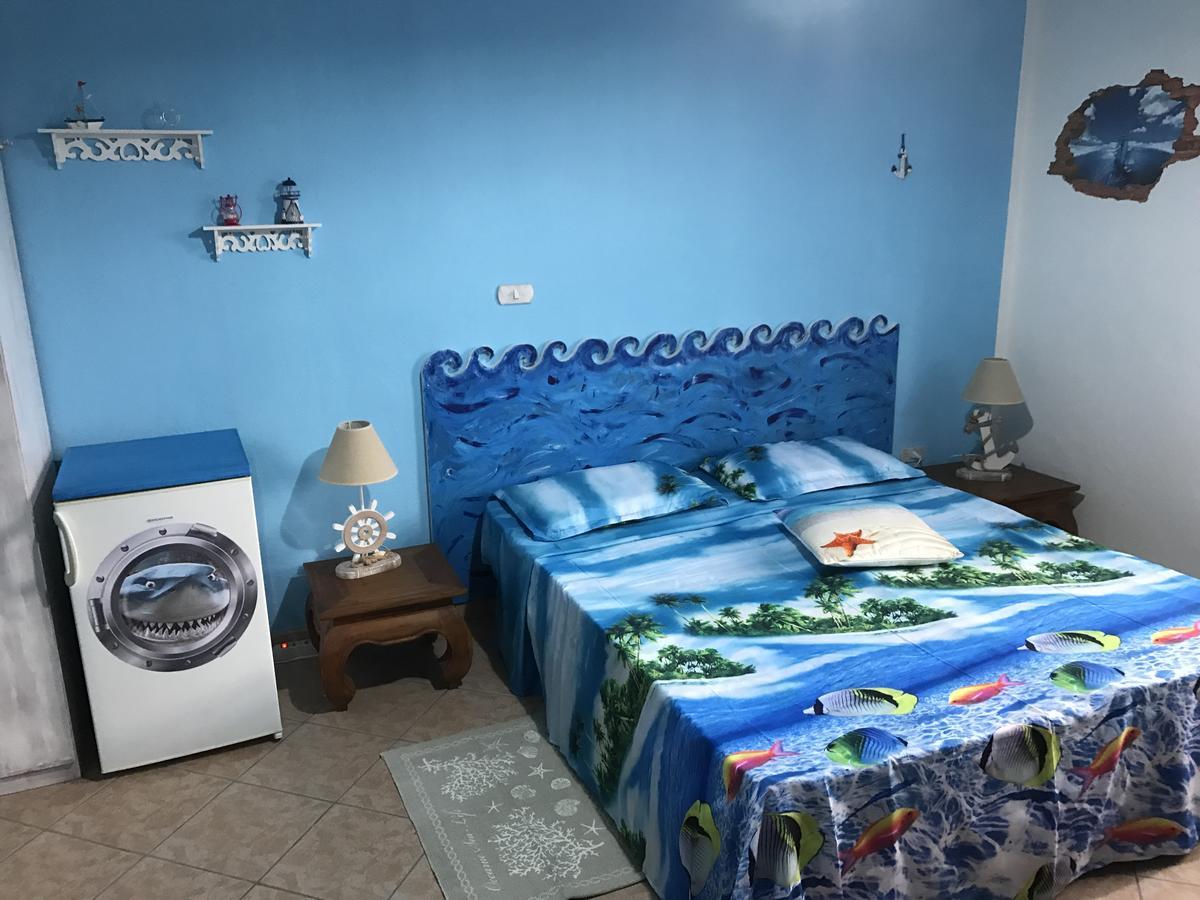 Acquamarina B&B La Maddalena  ภายนอก รูปภาพ