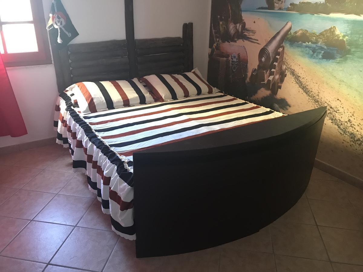 Acquamarina B&B La Maddalena  ภายนอก รูปภาพ